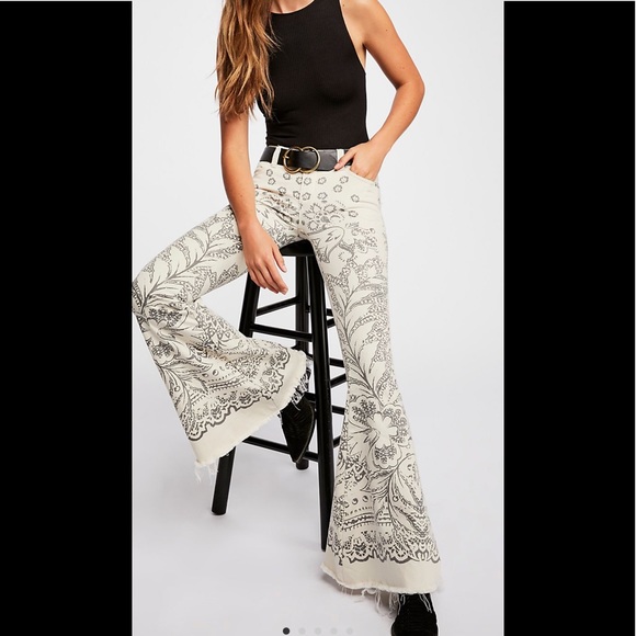 Free People Denim - 🆕💎NWOT Free people Ecru Super flair